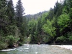 Rafting v Totes Gebirge, Lehčí raftingová akce na dvou hezkých řekách. Po sobotním sluníčky sice zapršelo, ale větší voda na Steyru byla všemi jednoznačně přivítána... - fotografie 53