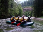 Rafting v Totes Gebirge, Lehčí raftingová akce na dvou hezkých řekách. Po sobotním sluníčky sice zapršelo, ale větší voda na Steyru byla všemi jednoznačně přivítána... - fotografie 54