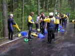 Rafting v Totes Gebirge, Lehčí raftingová akce na dvou hezkých řekách. Po sobotním sluníčky sice zapršelo, ale větší voda na Steyru byla všemi jednoznačně přivítána... - fotografie 86