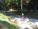 VAVŘINEC - záverečná prověrka a adrenalinový náhul, Počasí vyšlo skvěle, v sobotu bylo nad poměry vody hodně a neděle? no to byla klasická pohodička. Slunce, dobrá parta a tradičně skvělá vodácká zábava v Horních Krůtech přinesla všem skvělé zážitky. N - fotografie 54