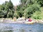 LETN FRANCOUZSK POHODA NA EKCH Gard, Tarn, Herault a Ardeche, Skvl slunen poas na rozdl od detivch ech, jin temperament a b zpasy, skvl vno, ndhern eky, przran a tepl voda, no prost pohoda jak m bt... - fotografie 156