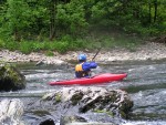 FOTKY Z KAJAKOVÝCH ŠKOL ROKU 2006, Po celé léto se jezdilo, jak na Sázavě tak především na Jizeře. Přinášíme pár fotek, které se k nám dostali... - fotografie 27