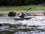 FOTKY Z KAJAKOVÝCH ŠKOL ROKU 2006, Po celé léto se jezdilo, jak na Sázavě tak především na Jizeře. Přinášíme pár fotek, které se k nám dostali... - fotografie 46