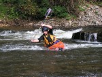 FOTKY Z KAJAKOVÝCH ŠKOL ROKU 2006, Po celé léto se jezdilo, jak na Sázavě tak především na Jizeře. Přinášíme pár fotek, které se k nám dostali... - fotografie 56