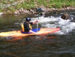 FOTKY Z KAJAKOVÝCH ŠKOL ROKU 2006, Po celé léto se jezdilo, jak na Sázavě tak především na Jizeře. Přinášíme pár fotek, které se k nám dostali... - fotografie 66