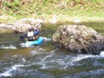 FOTKY Z KAJAKOVÝCH ŠKOL ROKU 2006, Po celé léto se jezdilo, jak na Sázavě tak především na Jizeře. Přinášíme pár fotek, které se k nám dostali... - fotografie 95