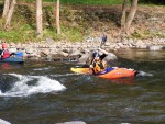 FOTKY Z KAJAKOVÝCH ŠKOL ROKU 2006, Po celé léto se jezdilo, jak na Sázavě tak především na Jizeře. Přinášíme pár fotek, které se k nám dostali... - fotografie 98