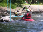 FOTKY Z KAJAKOVÝCH ŠKOL ROKU 2006, Po celé léto se jezdilo, jak na Sázavě tak především na Jizeře. Přinášíme pár fotek, které se k nám dostali... - fotografie 104