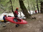 FOTKY Z EXPEDICE: SQIFERIA DISCOVERY, Výborná parta zkušených vodáků a zparchanťelé počasí v podobě zmrzlíků na jižním balkáně.... Co řeka to perla, voda supermax, totální pohoda až na tu kosu a po kopcích sníh... - fotografie 282