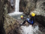RAFTING, CANYONING a HYDROSPEED v Julsk�ch Alp�ch, Po�as��ko, stejn� jako parta bylo super. Vody akor�t a z�itk� milion. Prost� b�je�n� kombinace. - fotografie 154