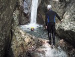 RAFTING, CANYONING a HYDROSPEED v Julských Alpách, Počasíčko, stejně jako parta bylo super. Vody akorát a zážitků milion. Prostě báječná kombinace. - fotografie 173