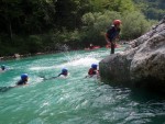 RAFTING, CANYONING a HYDROSPEED v Julských Alpách, Počasíčko, stejně jako parta bylo super. Vody akorát a zážitků milion. Prostě báječná kombinace. - fotografie 308