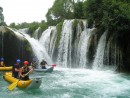 Foto 6: PRODLOU�EN� V�KENDY - RAFTING NA YUKONECH (dvoum�stn� nafukovac� �luny), 3 - 4 denn� akce
