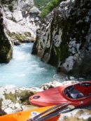 Foto 2: KAJAK KEMP SOČA, kajaková škola - kemp pro všechny, kteří zvládli základy jízdy na kajaku